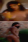 Tavares, Florida woman looking